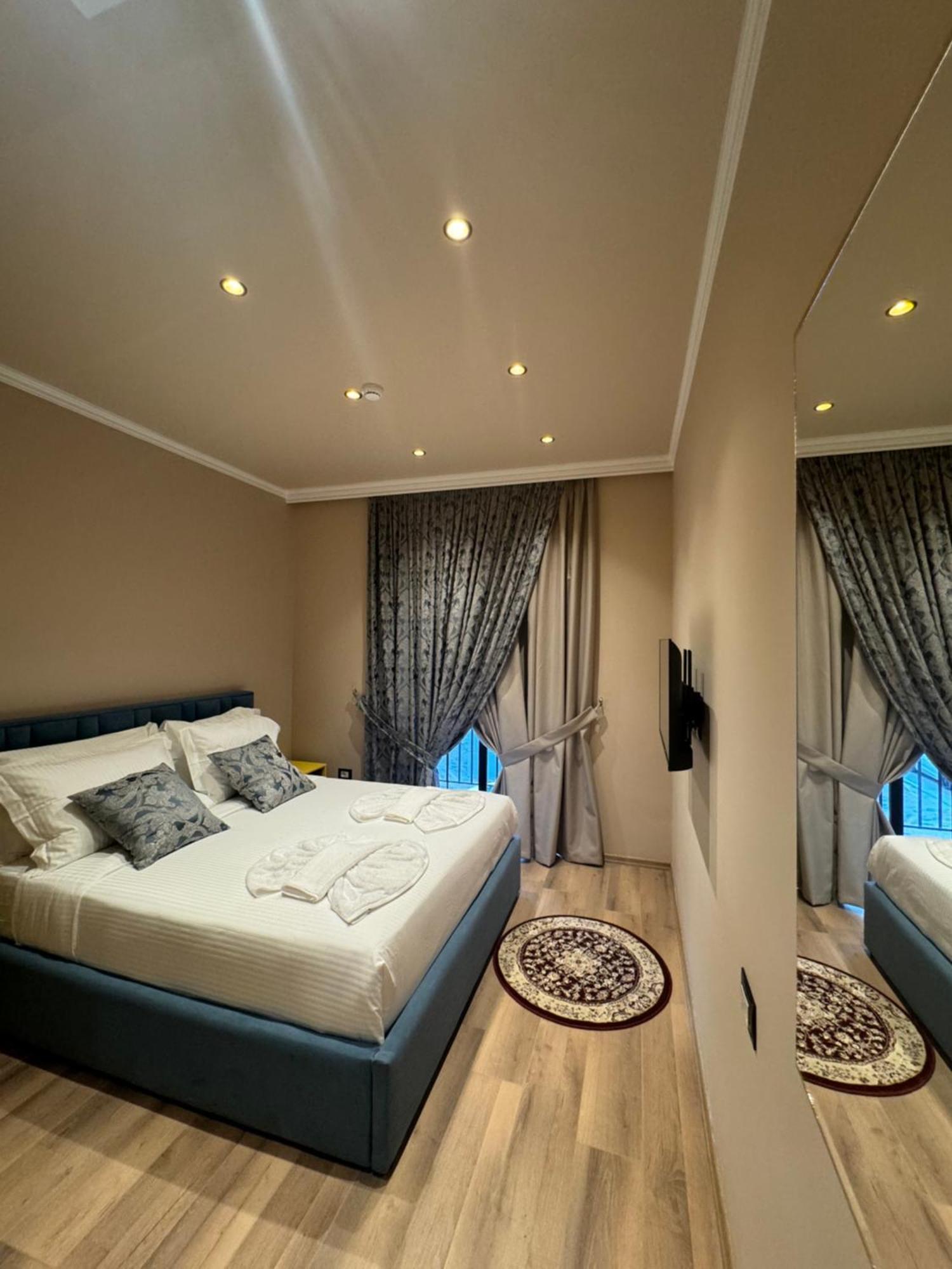 Hotel Gjika Tirana Extérieur photo